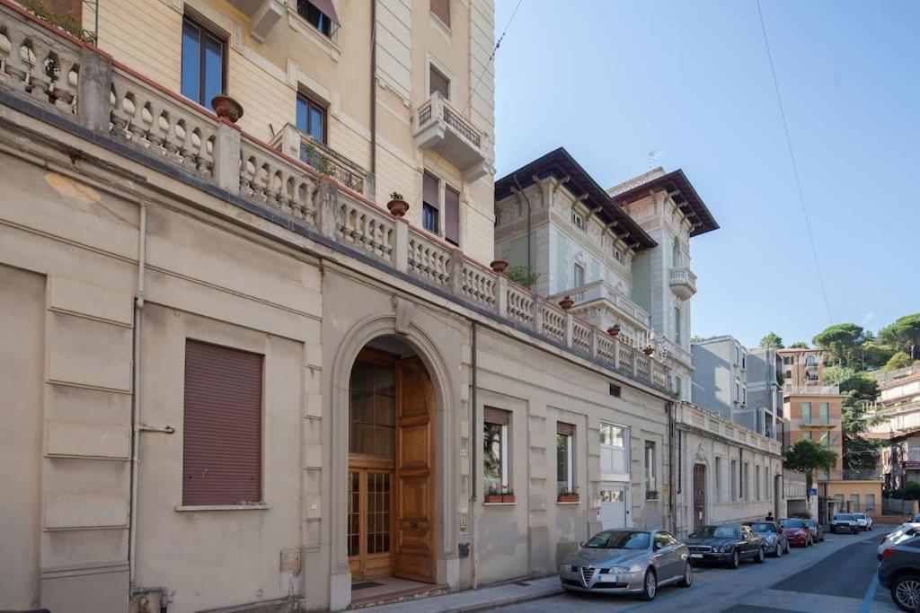 La Casa Del Forziere Verde La Spezia Ngoại thất bức ảnh